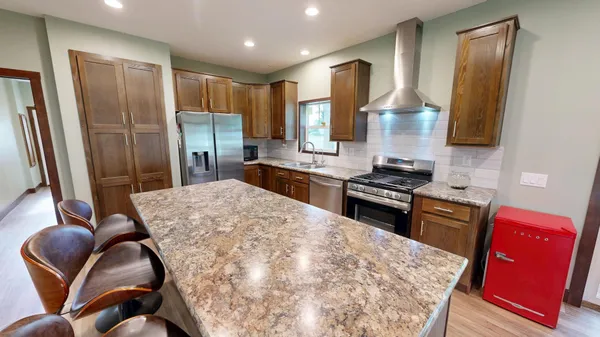 $375,000 | 209 Farmdale Avenue, Lake Lillian, MN 56253
