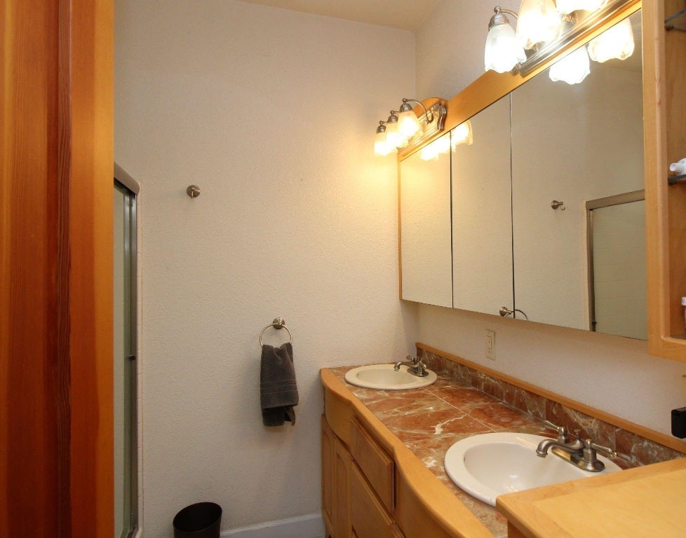 17025 Casper Road Weed, CA 96094 - Photo 15 of 22 Gallery Image 15