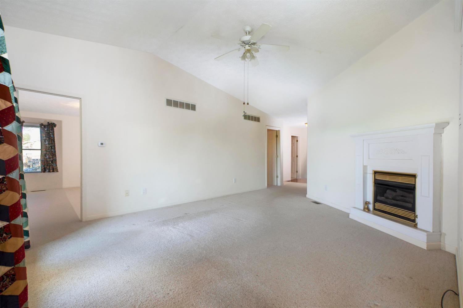 4445 McCormick Road Mount Sterling, KY 40353 - Photo 6 of 31 Great Room