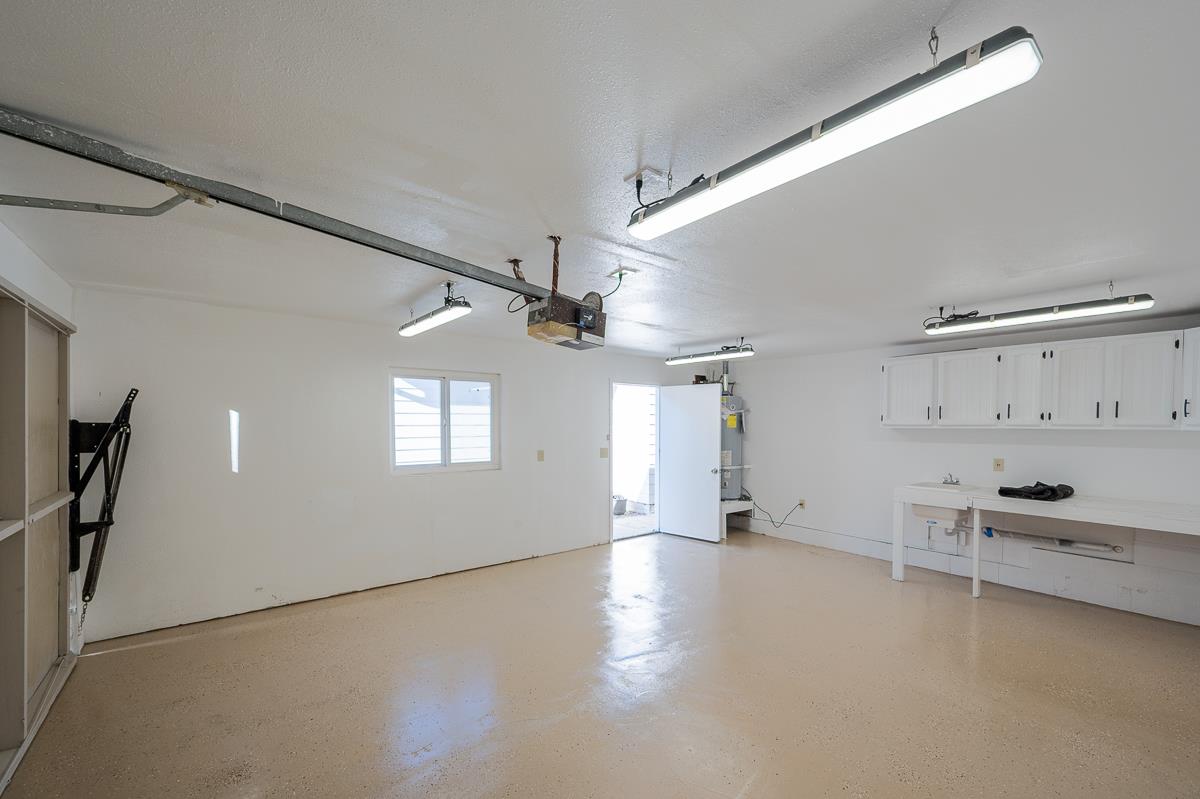 305 Stuart Avenue Pacific Grove, CA 93950 - Photo 44 of 55