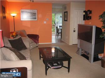 727 Rutland Court Sewell, NJ 08080 - Photo 8 of 11 Great Room