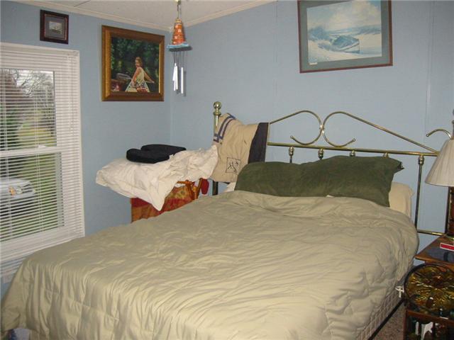 1235 Littleton Ranch Road Castalian Springs, TN 37031 - Photo 7 of 18 Gallery Image 7