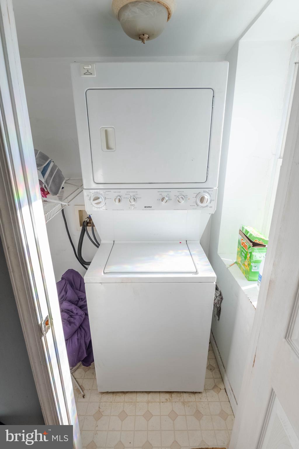 2933 Hudson Street Baltimore, MD 21224 - Photo 19 of 25 Laundry