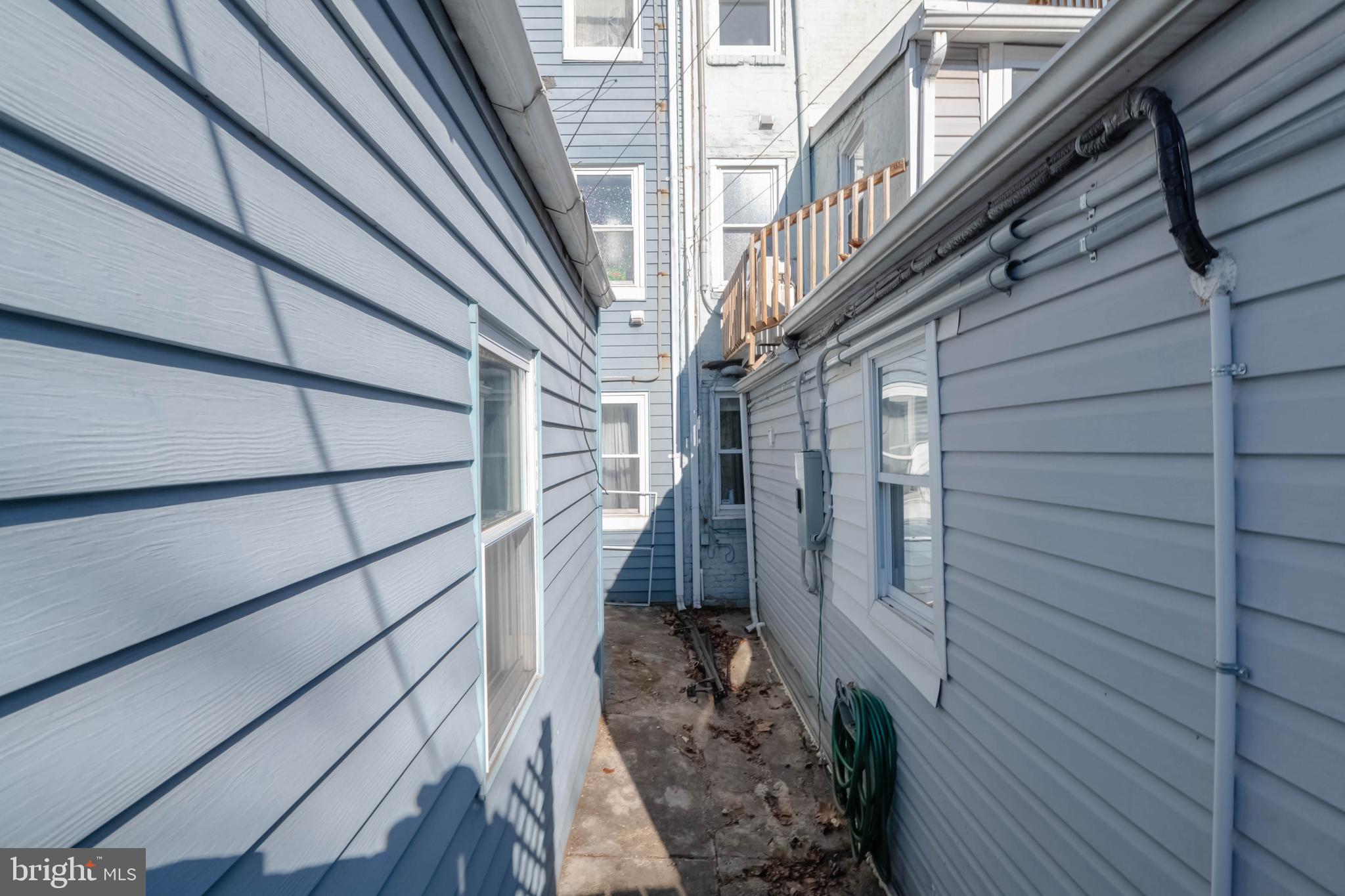 2933 Hudson Street Baltimore, MD 21224 - Photo 24 of 25 Rear View