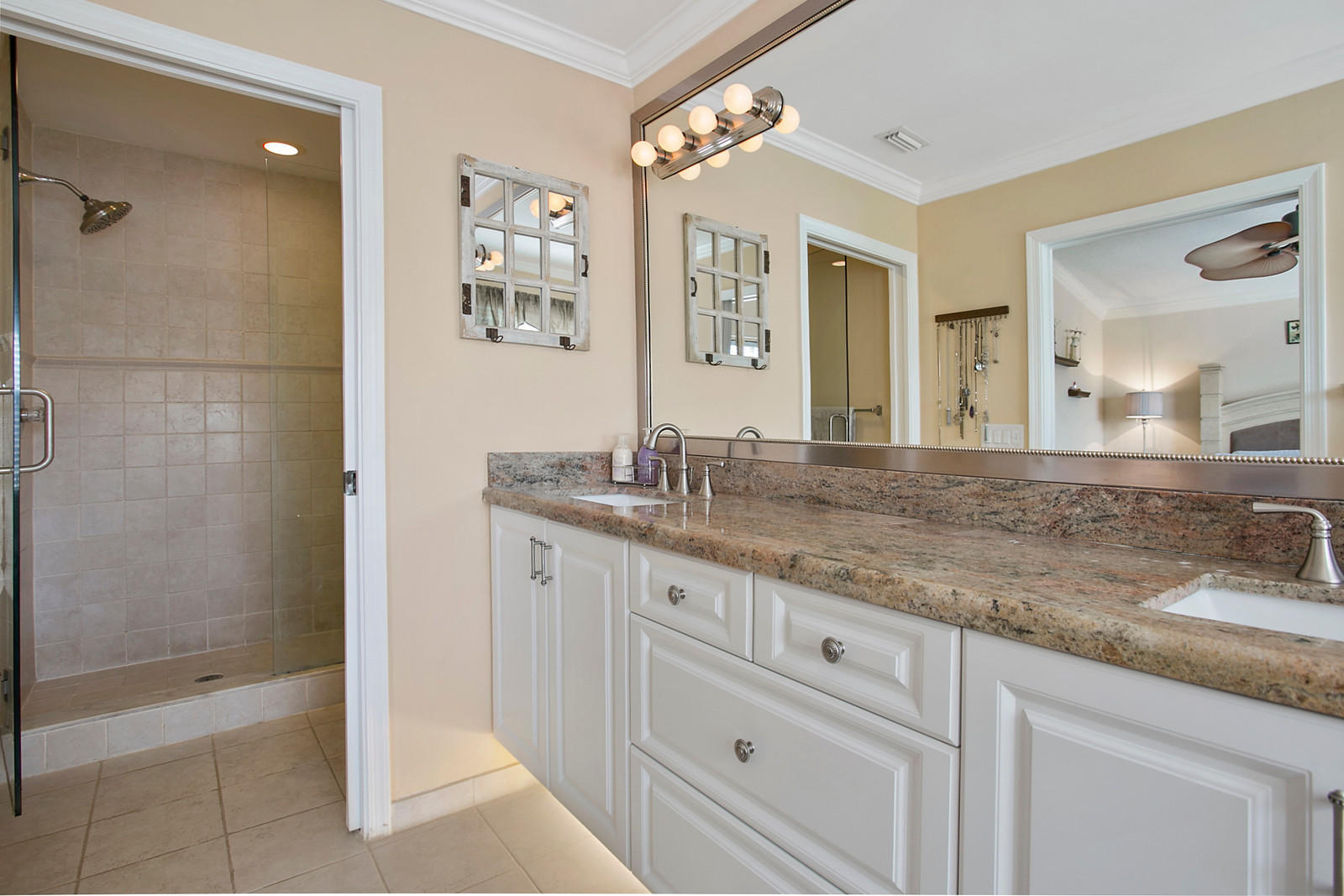 18329 Fresh Lake Way Boca Raton, FL 33498 - Photo 15 of 24 SEPARATE TUB