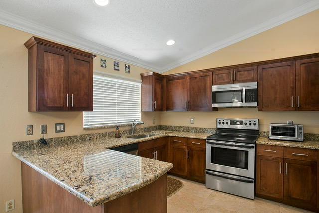 18329 Fresh Lake Way Boca Raton, FL 33498 - Photo 2 of 24 SHAKER CABINETS