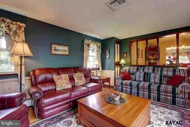 432 George Street Hanover, PA 17331 - Photo 21 of 36 Gallery Image 21