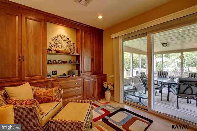 432 George Street Hanover, PA 17331 - Photo 24 of 36 Gallery Image 24