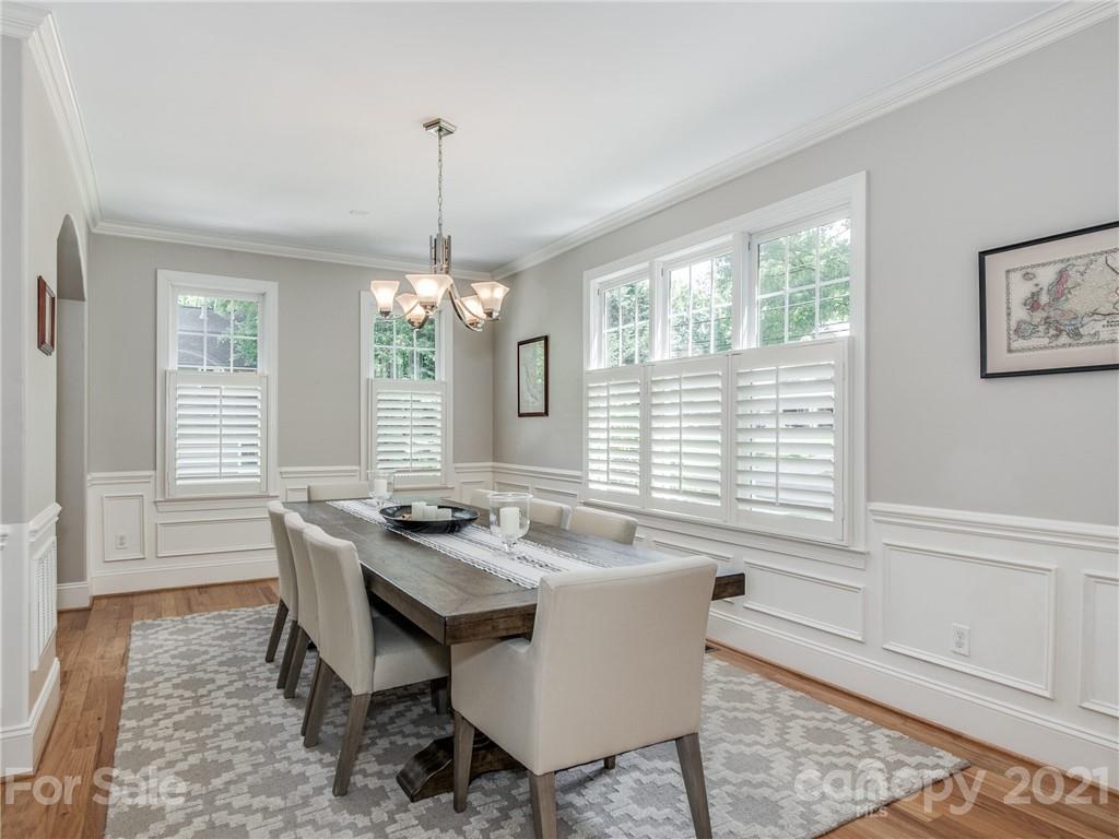 4518 Water Oak Road Charlotte, NC 28211 - Photo 11 of 35 Gallery Image 11