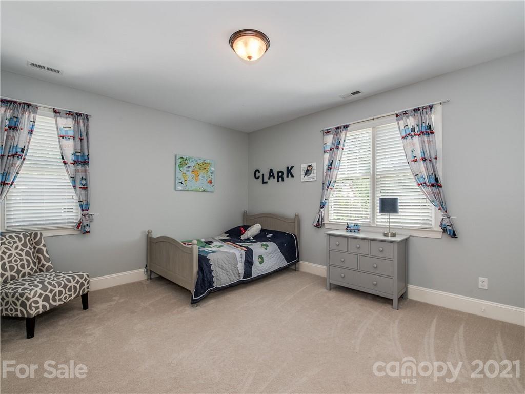 4518 Water Oak Road Charlotte, NC 28211 - Photo 23 of 35 Gallery Image 23