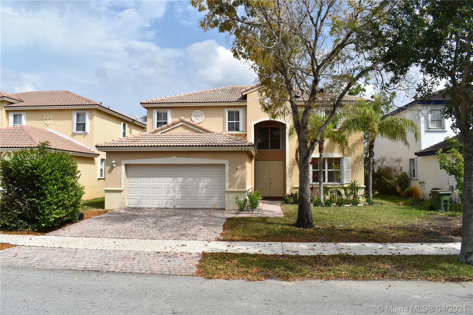 1731 Southeast 20th Road Homestead, FL 33035 - Photo 2 of 22