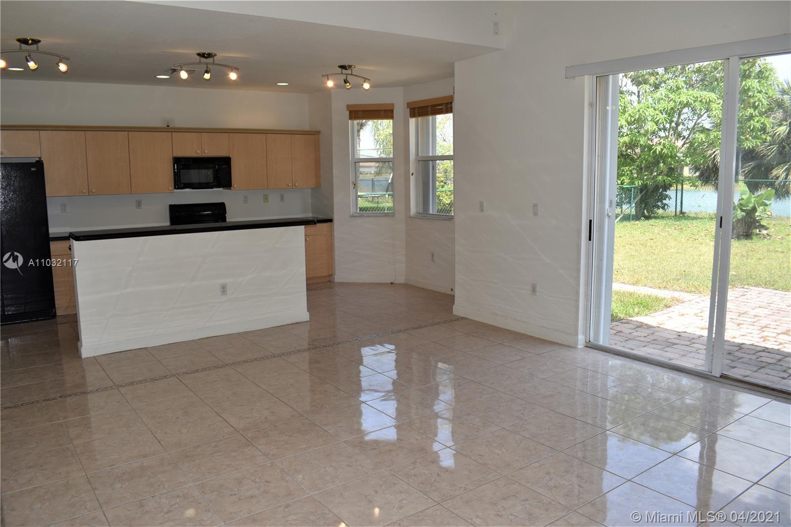 1731 Southeast 20th Road Homestead, FL 33035 - Photo 13 of 22