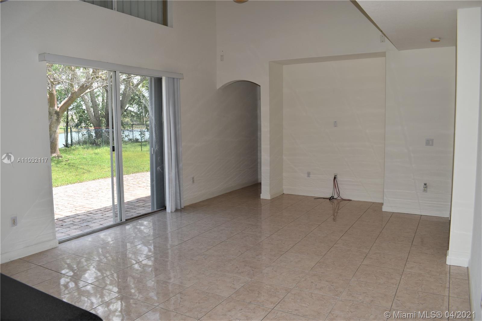 1731 Southeast 20th Road Homestead, FL 33035 - Photo 17 of 22