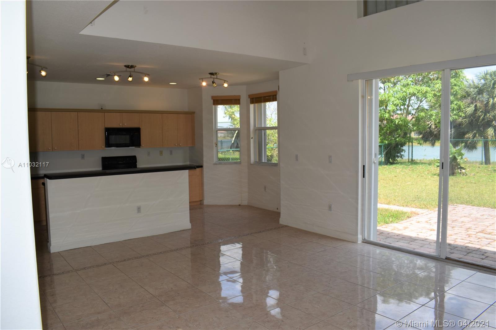 1731 Southeast 20th Road Homestead, FL 33035 - Photo 3 of 22