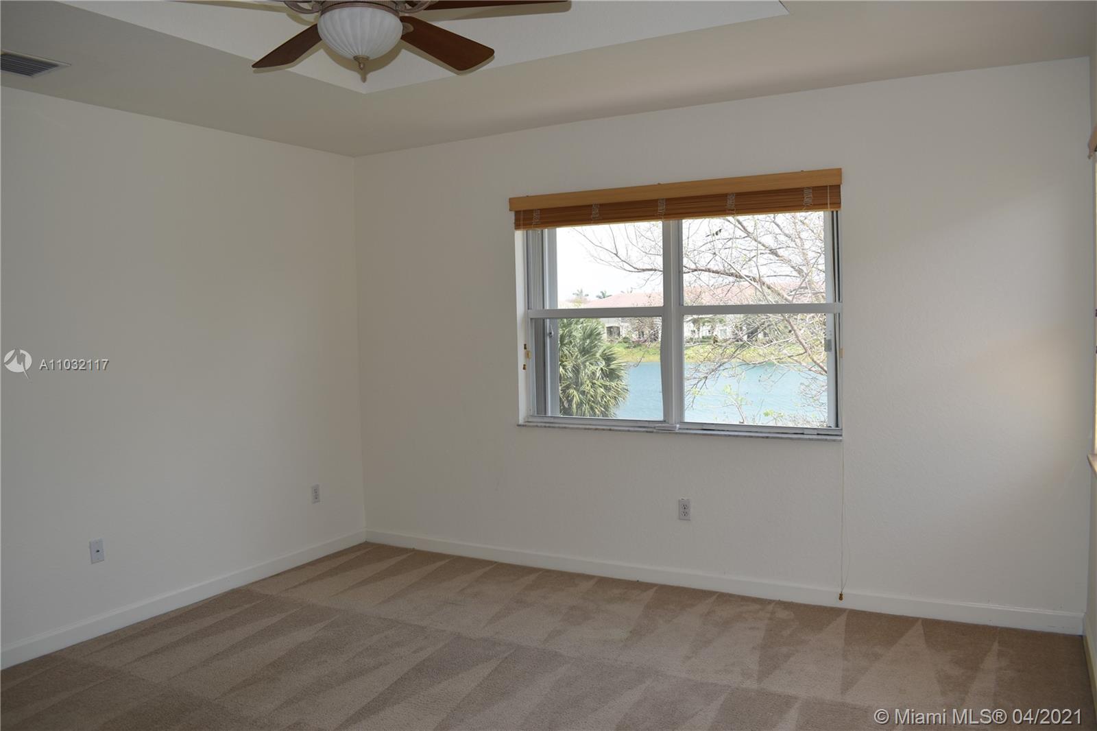 1731 Southeast 20th Road Homestead, FL 33035 - Photo 4 of 22