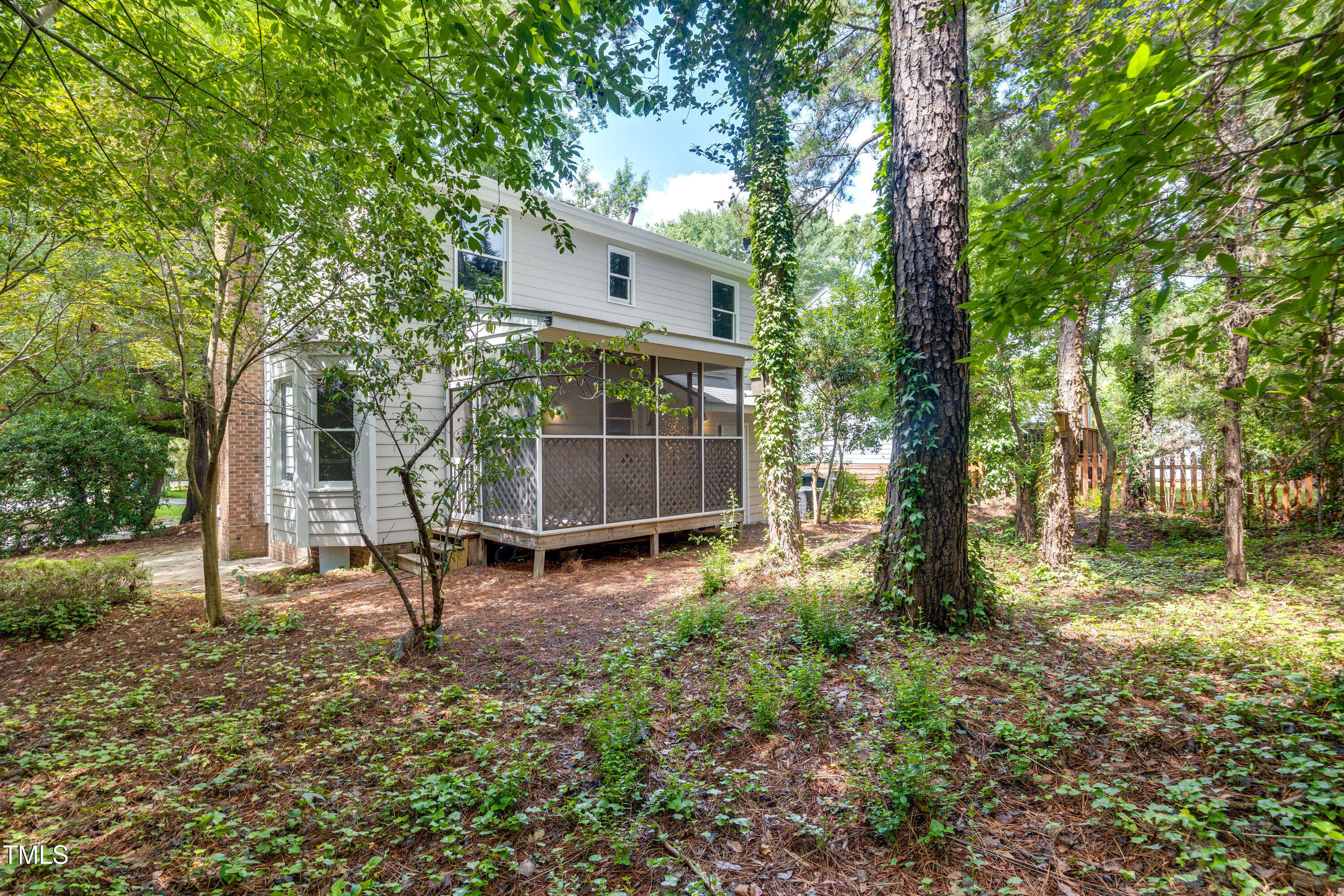 3421 East Jameson Road Raleigh, NC 27604 - Photo 20 of 25 Back 1(2)