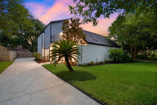 $375,000 | 10731 Villa Lea Lane, Houston, TX 77071