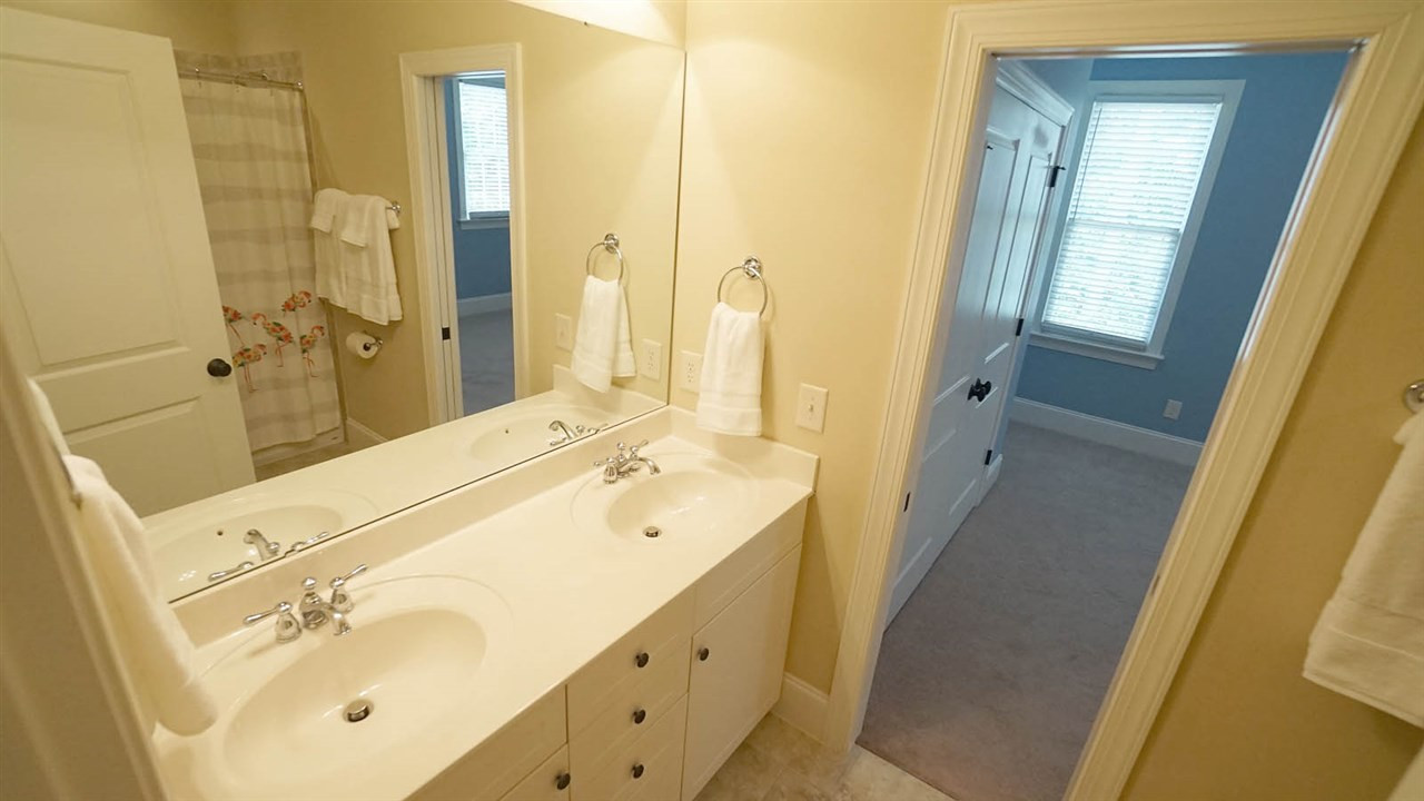 1709 Rainbow Hill Raleigh, NC 27614 - Photo 19 of 30 Bathroom