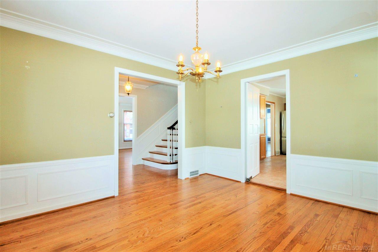 1173 Whittier Road Grosse Pointe, MI 48230 - Photo 14 of 83 50035395-13.JPG