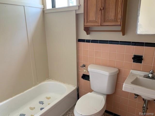 8014 Edward Avenue Center Line, MI 48015 - Photo 18 of 23