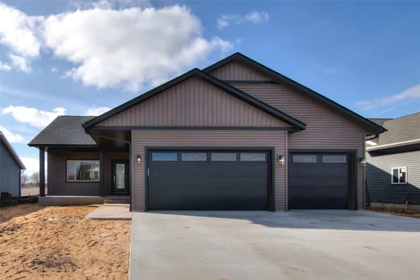 $454,900 | 14057 41st Street, Chippewa Falls, WI 54729