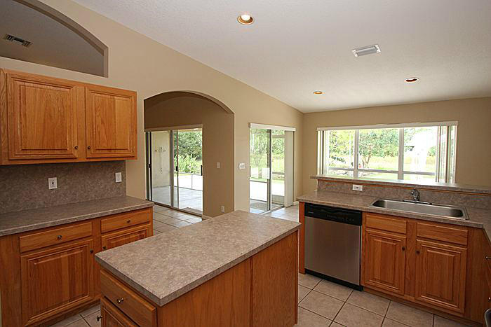 17523 82nd Road North Loxahatchee, FL 33470 - Photo 7 of 33 kitchen_700