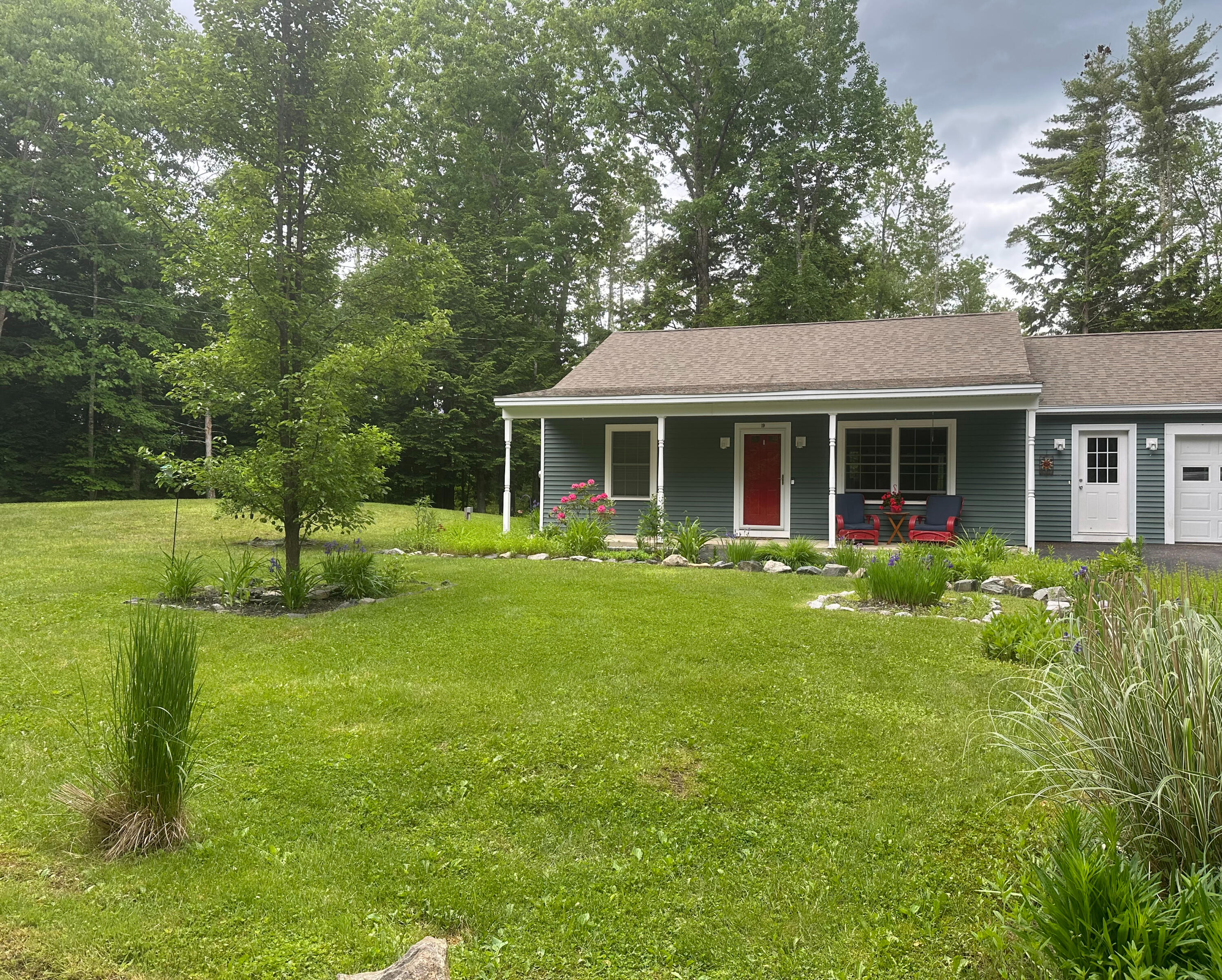 19 Boothby Road Saco, ME 04072 - Photo 1 of 69 IMG_3967