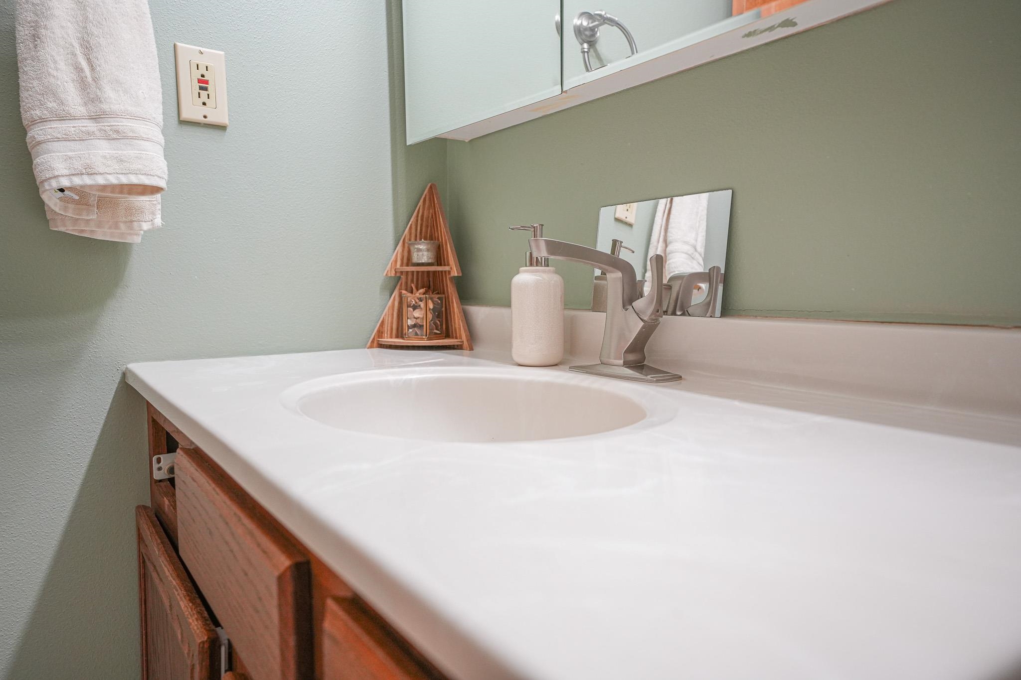 8156 Barclay Road Rockford, IL 61102 - Photo 27 of 45 Gallery Image 27