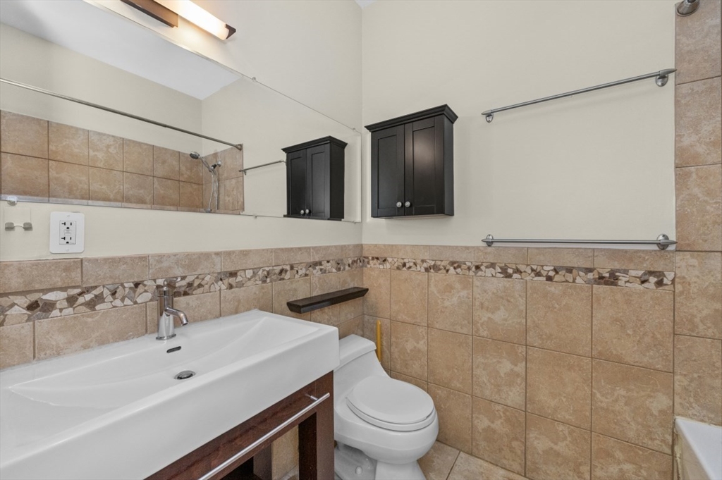 100 Charles Street, Unit B3 Boston, MA 02114 - Photo 11 of 19