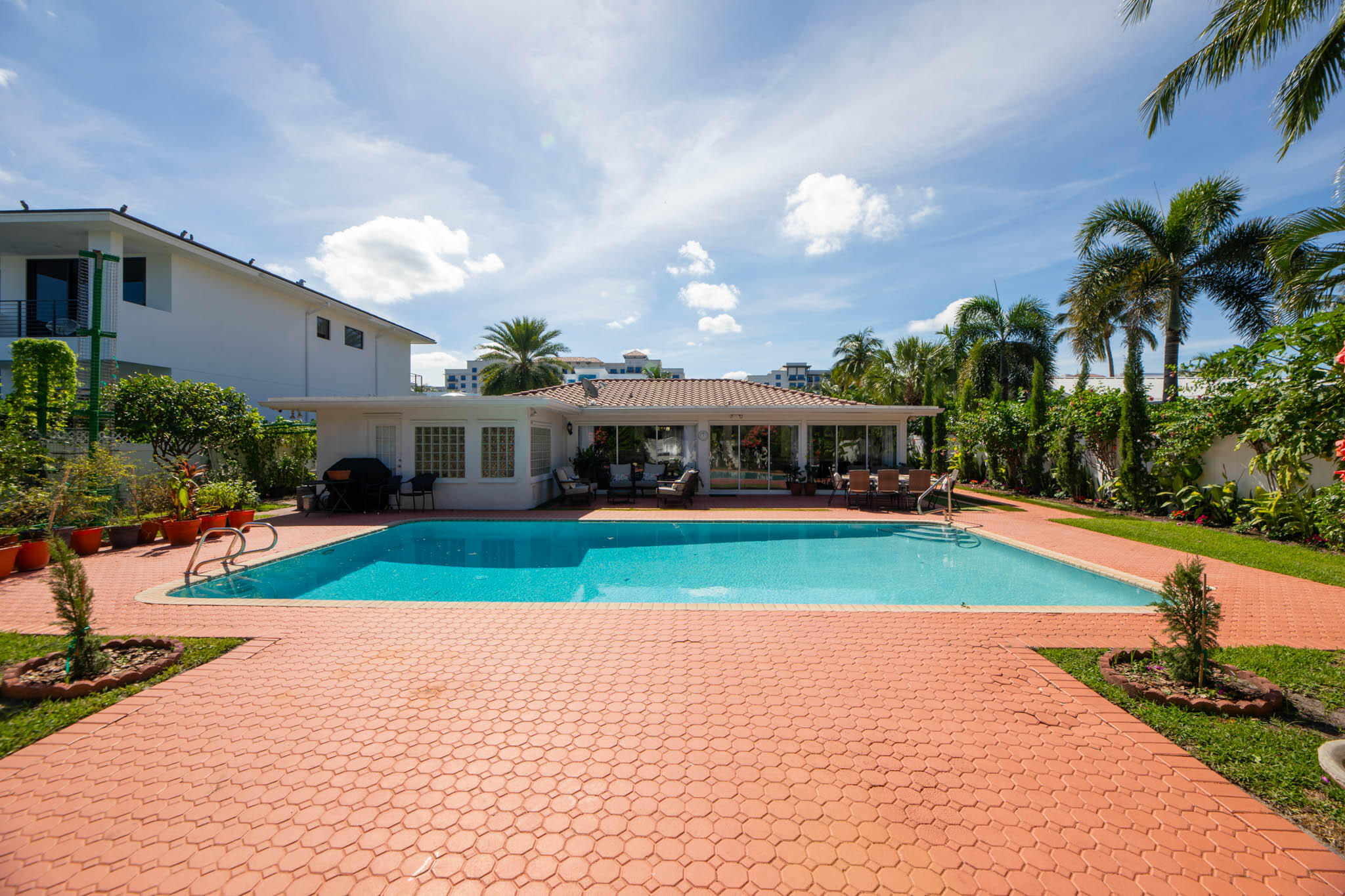 349 Northeast 2nd Street Boca Raton, FL 33432 - Photo 3 of 49 Pool + Patio