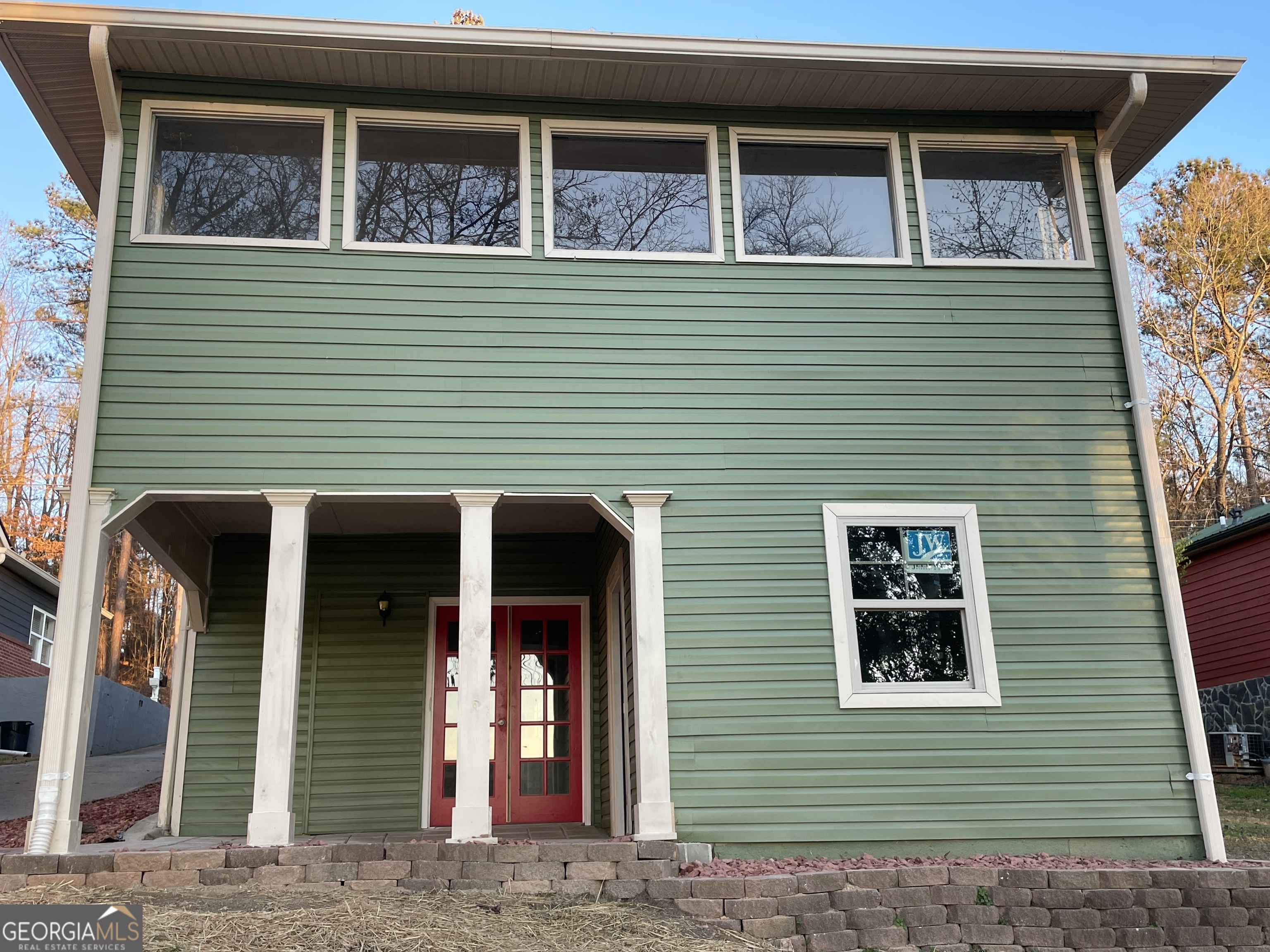 2298 Northeast East Lk  