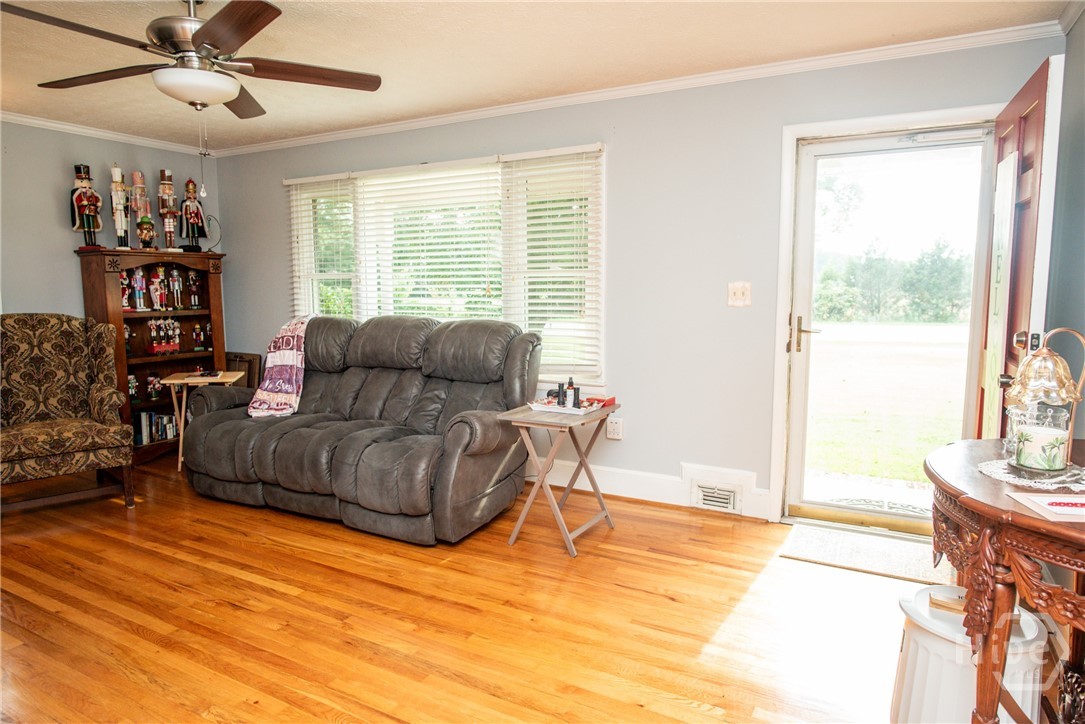 335 Robert Hardeman Road Winterville, GA 30683 - Photo 6 of 37