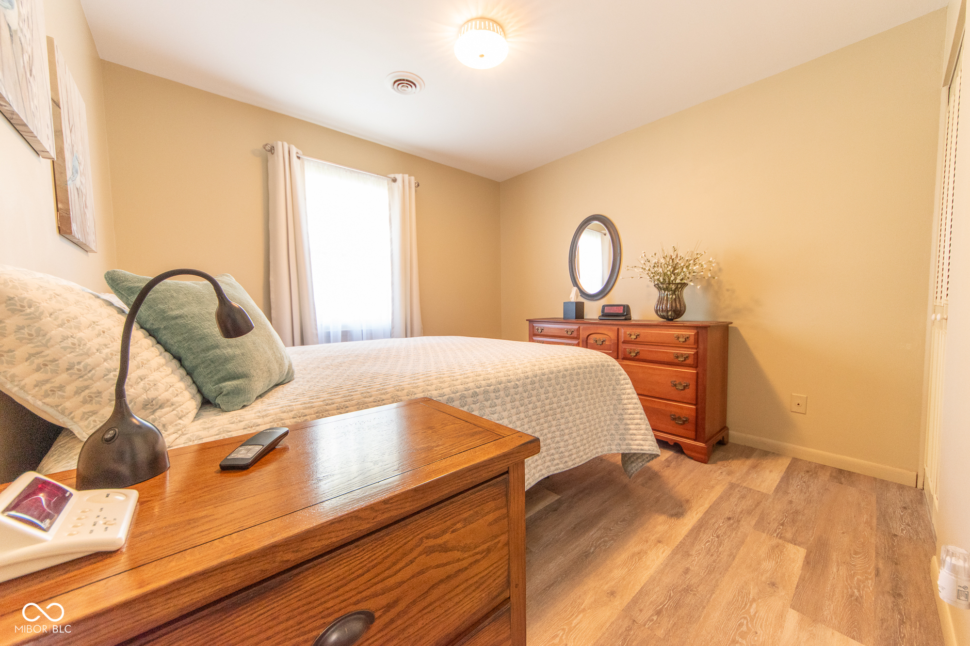 2855 12th Street Columbus, IN 47201 - Photo 16 of 28