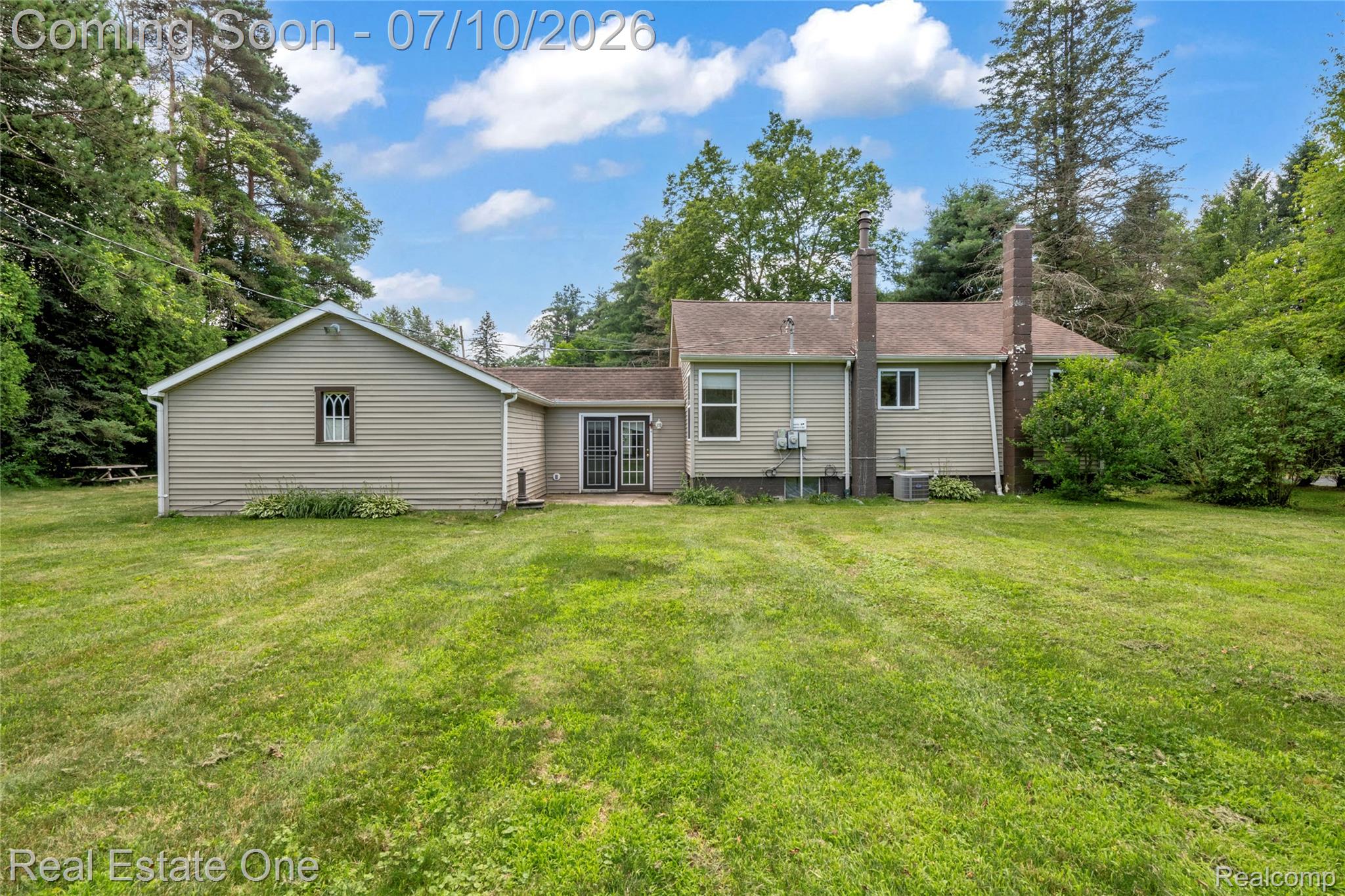 6710 Griswold Road Smiths Creek, MI 48074 - Photo 22 of 26 22-6710 Griswold Rd_21.jpg
