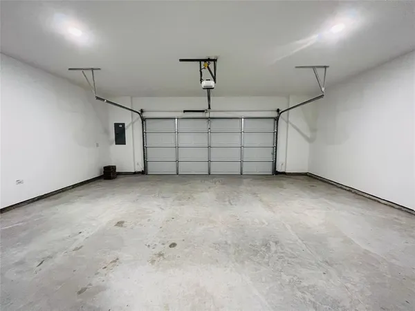 a view of a garage