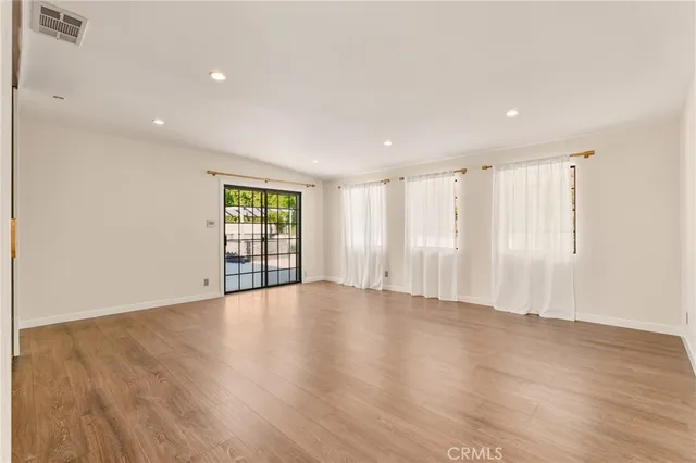 $2,399,999 | 1659 Puebla Drive, Glendale, CA 91207