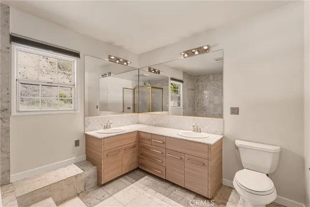 $2,399,999 | 1659 Puebla Drive, Glendale, CA 91207