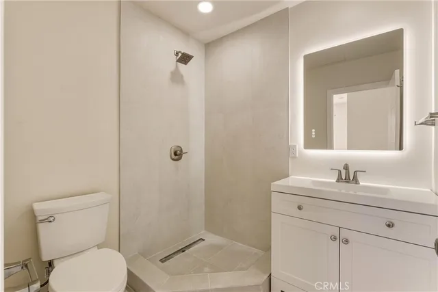 $2,399,999 | 1659 Puebla Drive, Glendale, CA 91207