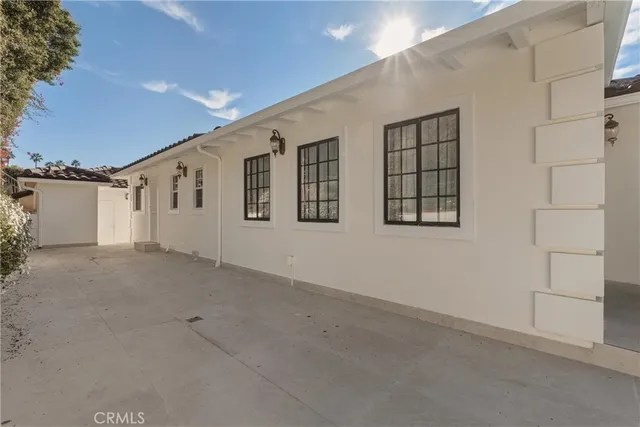 $2,399,999 | 1659 Puebla Drive, Glendale, CA 91207