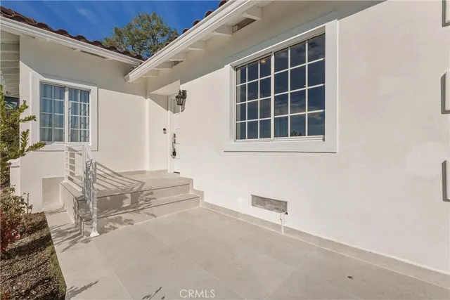 $2,399,999 | 1659 Puebla Drive, Glendale, CA 91207