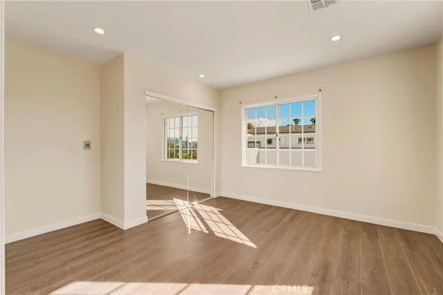 $2,399,999 | 1659 Puebla Drive, Glendale, CA 91207