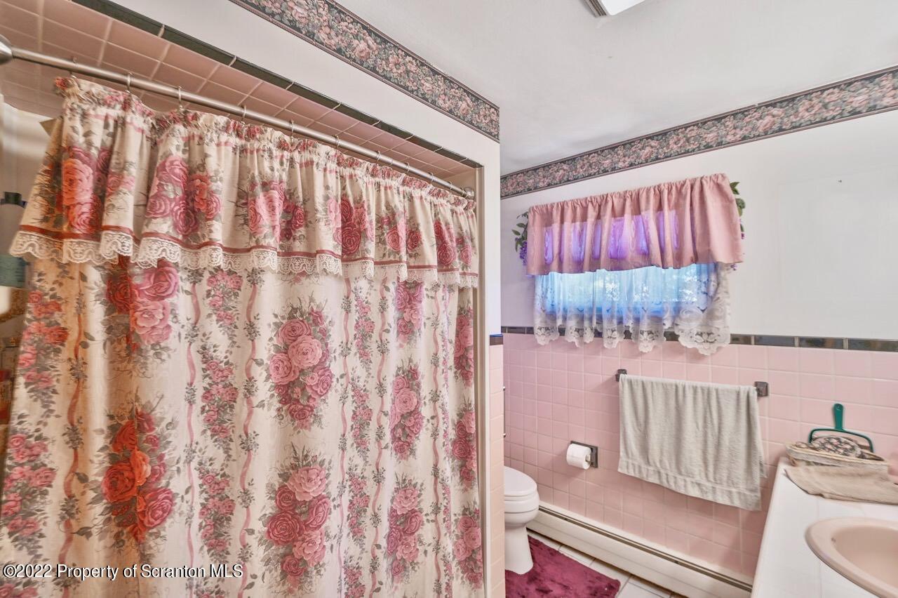 904 Ralph Lane Moosic, PA 18507 - Photo 20 of 37 Gallery Image 20