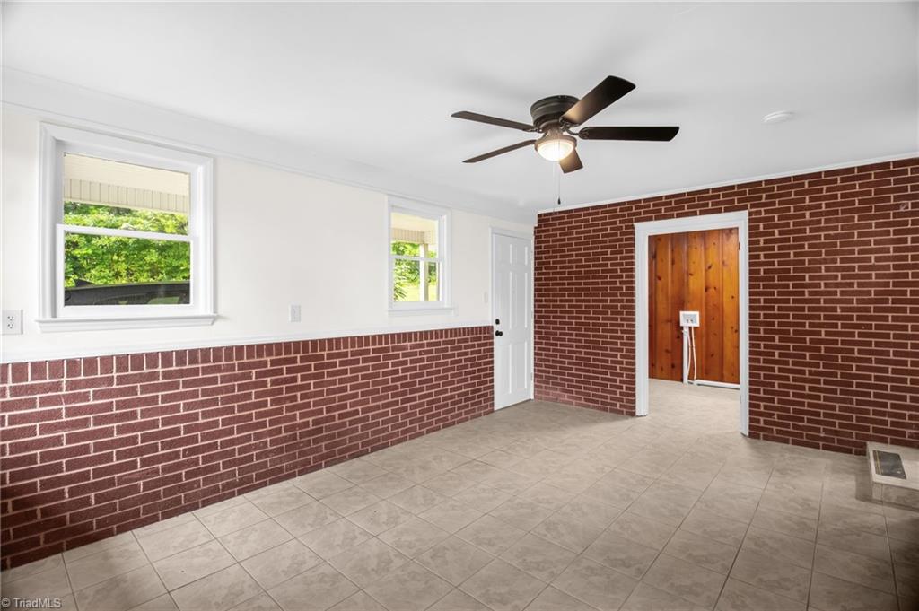 269 Owen Road Lexington, NC 27292 - Photo 21 of 32 Gallery Image 21