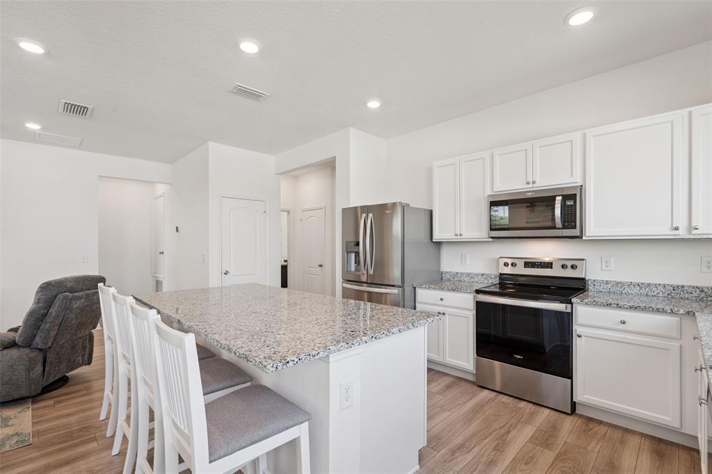 1682 Littleleaf Boxwood Loop Mascotte, FL 34753 - Photo 15 of 64