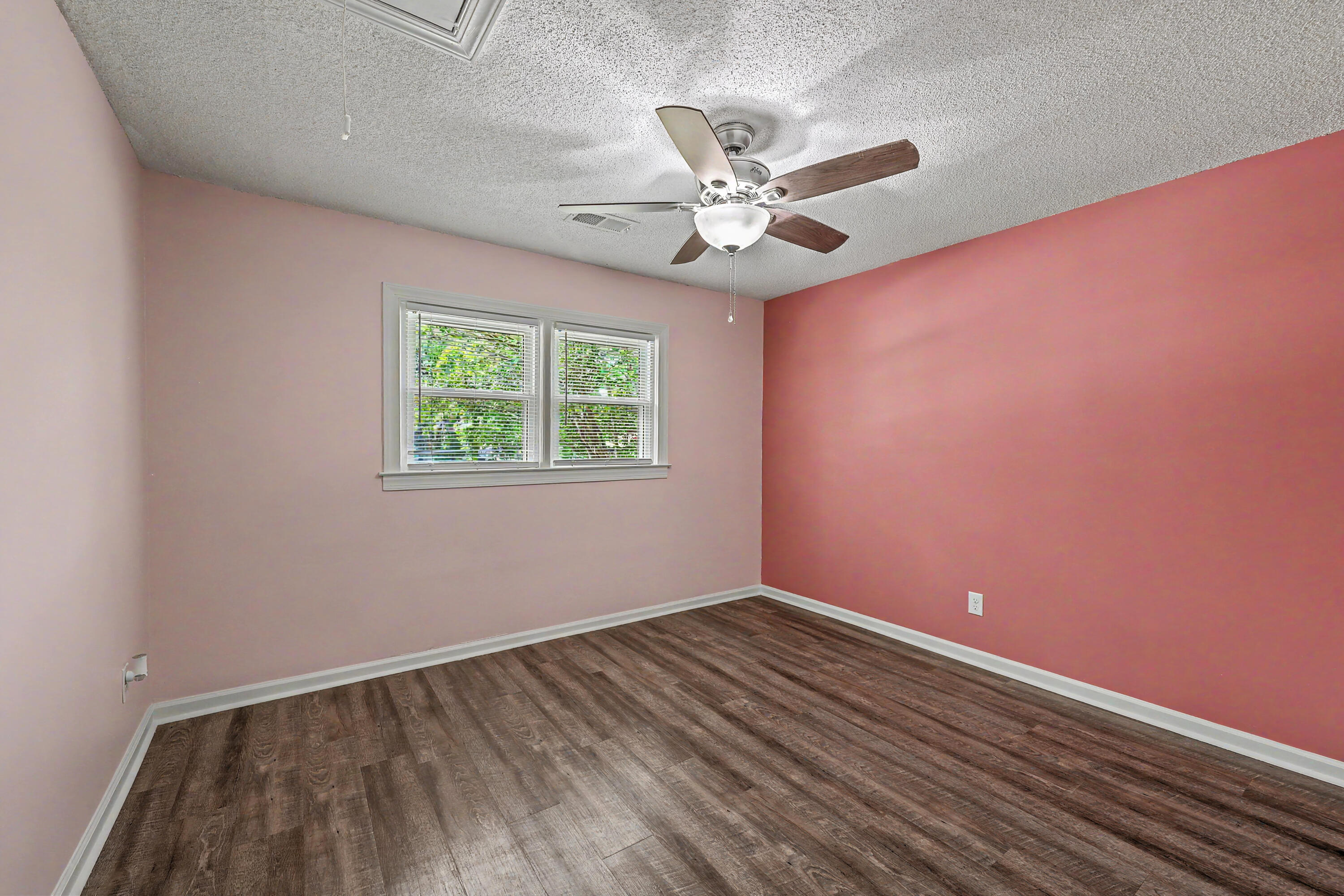 330 Oxford Road Ladson, SC 29456 - Photo 32 of 47 Guest Room 2