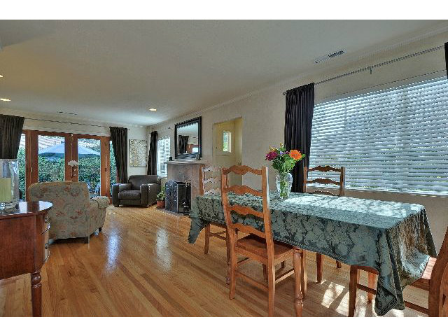 175 Giffin Road Los Altos, CA 94022 - Photo 5 of 22 a living room with furniture and wooden floor