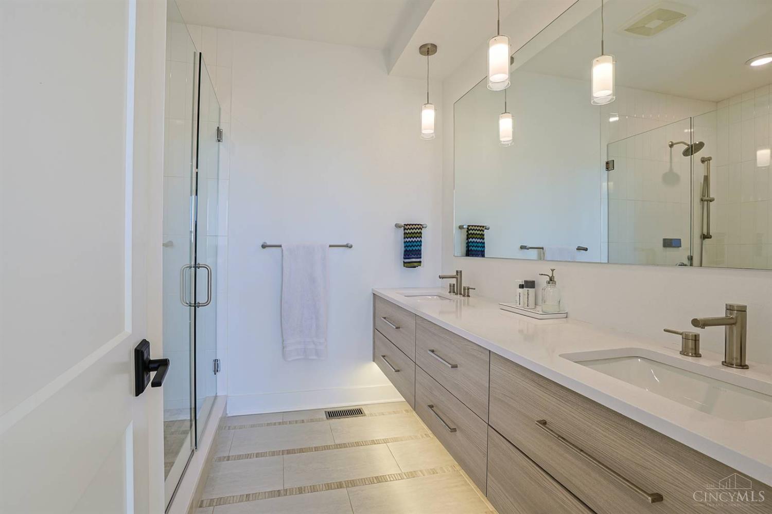 406 Boal Street Cincinnati, OH 45202 - Photo 25 of 70 Gallery Image 25