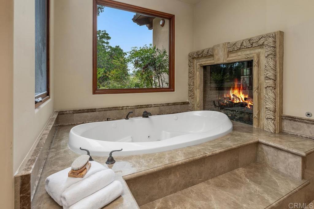 7090 Via Guadalupe Rancho Santa Fe, CA 92067 - Photo 19 of 59