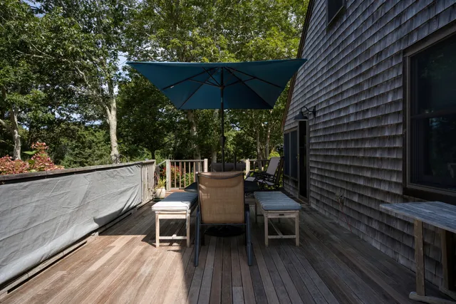 $1,985,000 | 36 Smith Hollow Drive, Edgartown, MA 02539