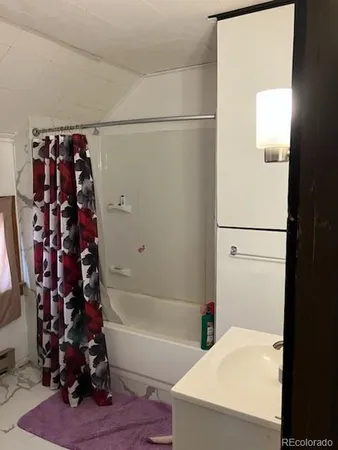 $160,000 | 440 Colorado Avenue, Stratton, CO 80836